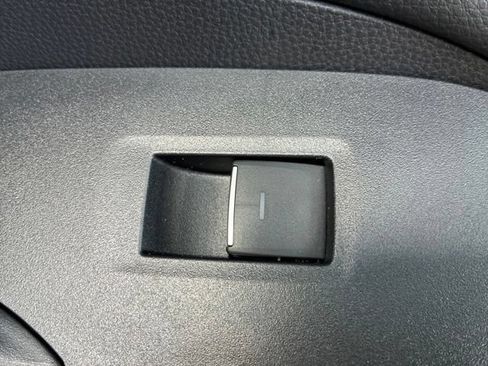 Used 2023 Toyota RAV4 XSE AWD/4WD image 26