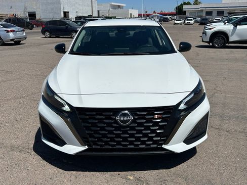 Certified 2024 Nissan Altima 2.5 SR FWD image 2