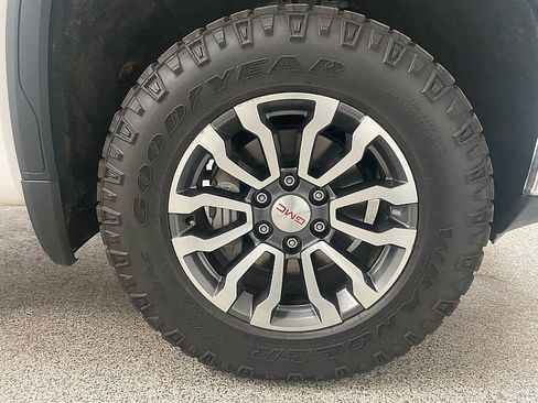 Used 2021 GMC Sierra 1500 2WD Double Cab w/ Convenience Package image 28