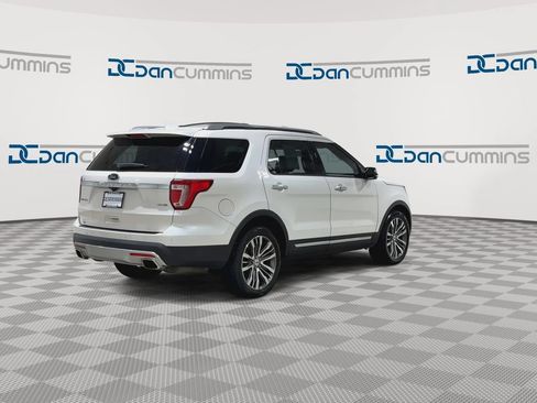 Used 2017 Ford Explorer Platinum AWD/4WD image 8