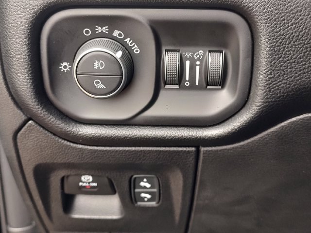 Used 2026 RAM 1500 Lone Star AWD/4WD image 24