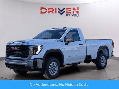 New 2025 GMC Sierra 2500 Pro w/ Convenience Package