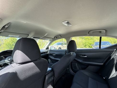 Certified 2023 Nissan Sentra SV w/ Trunk Package FWD image 16