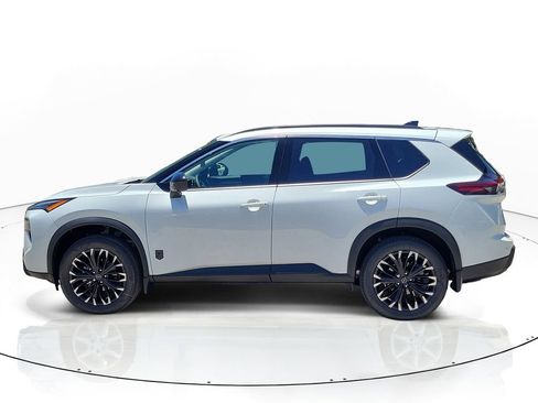 New 2026 Nissan Rogue Dark Armor FWD image 4