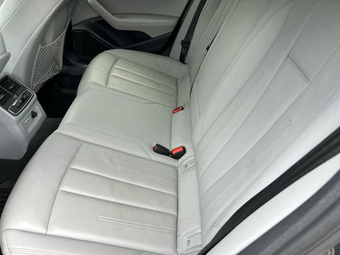 Used 2021 Audi A4 2.0T allroad Premium Plus w/ Premium Plus Package AWD/4WD image 9