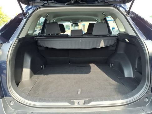 Used 2025 Toyota RAV4 XLE AWD/4WD image 28