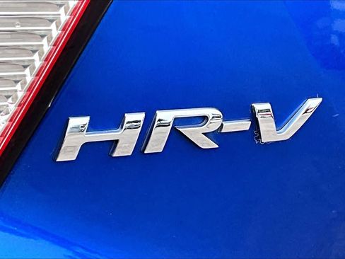 Used 2021 Honda HR-V EX image 9