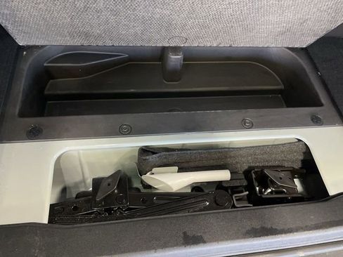 Used 2021 Ford Bronco Wildtrak image 26