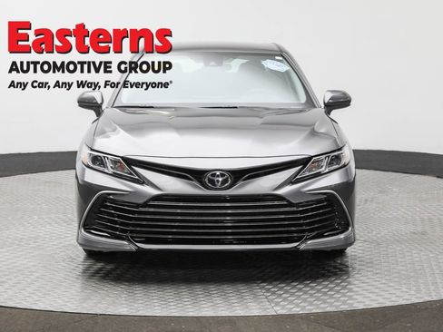 Used 2024 Toyota Camry LE image 2