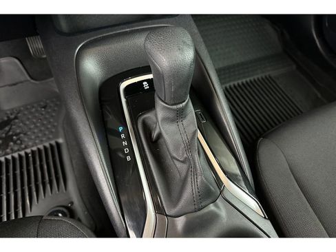 Used 2025 Toyota Corolla LE image 23