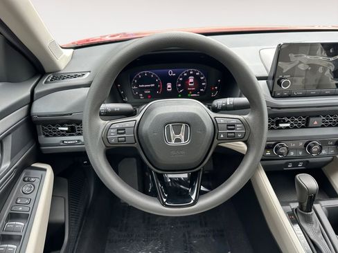 New 2025 Honda Accord SE image 12
