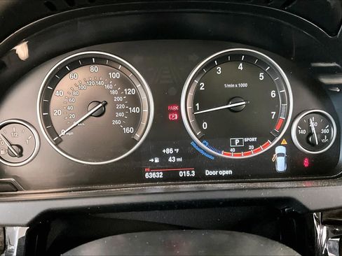 Used 2015 BMW X5 xDrive50i AWD/4WD image 24