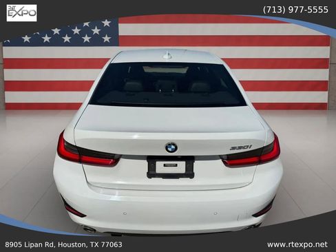 Used 2020 BMW 330i Sedan w/ Convenience Package image 9
