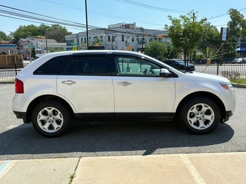 Used 2011 Ford Edge SEL w/ 202A Rapid Spec Order Code FWD image 7