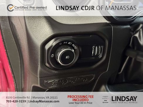 Used 2024 Jeep Wrangler Unlimited Sport AWD/4WD image 28