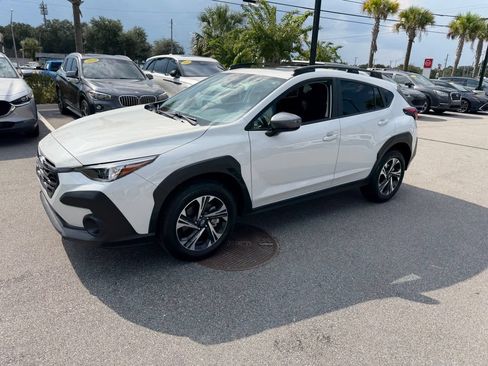 Used 2026 Subaru Crosstrek 2.5i Premium AWD/4WD image 9
