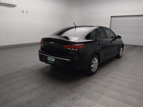 Used 2022 Kia Rio S image 9