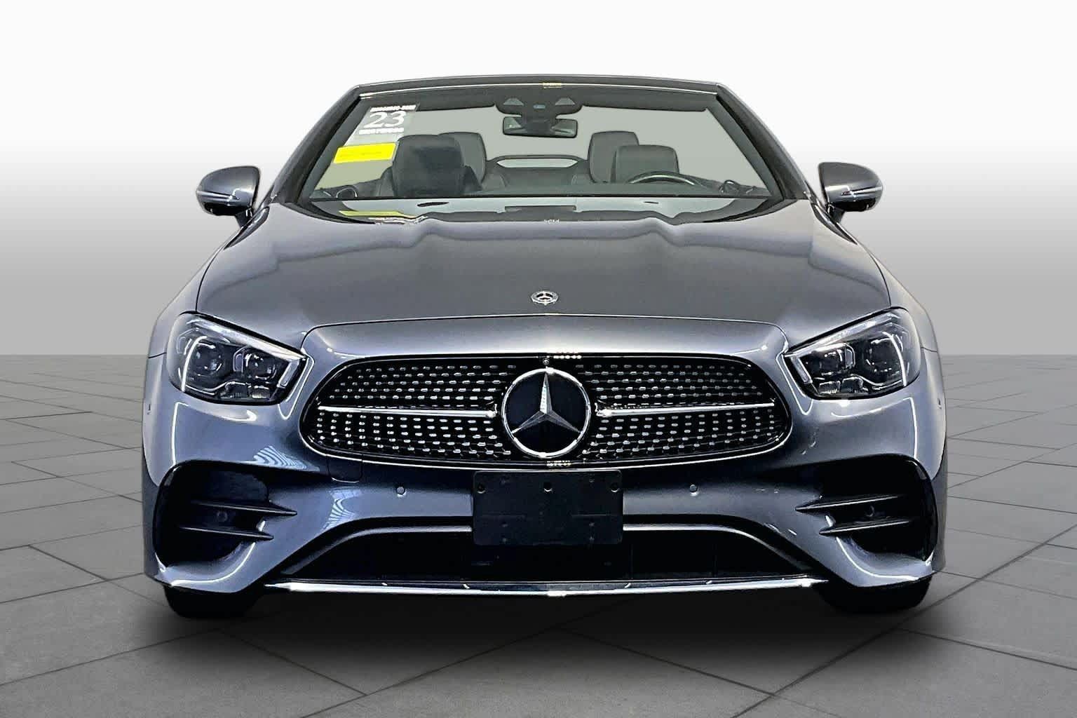 Used 2023 Mercedes-Benz E 450 4MATIC Cabriolet image 4