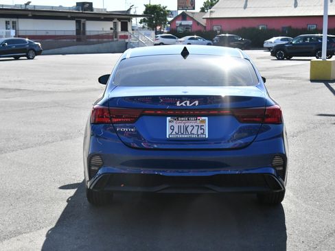 Used 2024 Kia Forte LXS w/ LXS Technology Package FWD image 7