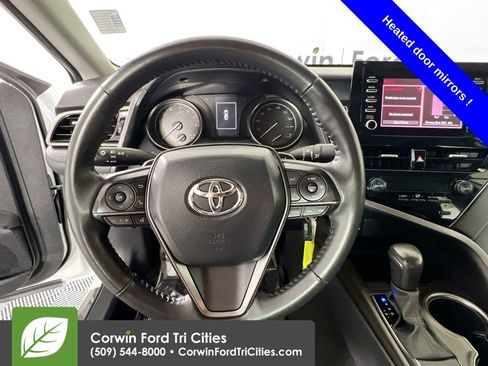 Used 2024 Toyota Camry SE FWD image 8