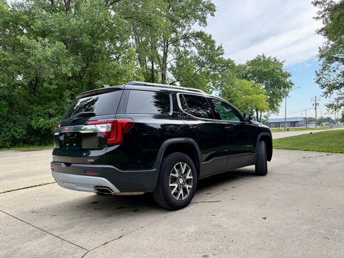 Used 2023 GMC Acadia SLE w/ Driver Convenience Package FWD image 10