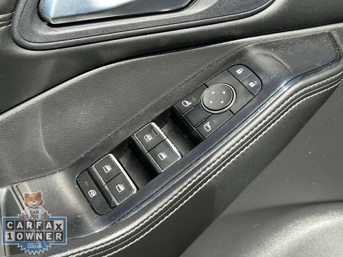 Used 2024 Nissan Rogue SL AWD/4WD image 19