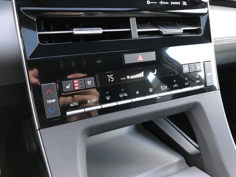 Certified 2022 Toyota Avalon Limited w/ Advanced Safety Package image 23