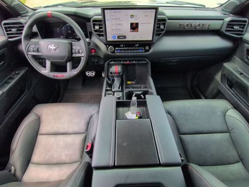 Used 2025 Toyota Tundra TRD Pro AWD/4WD image 18