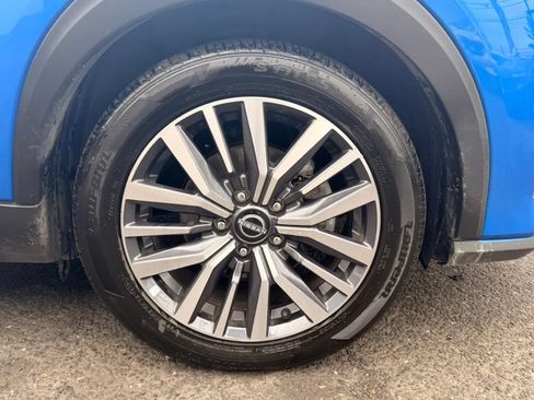 Used 2024 Nissan Kicks SR FWD image 28