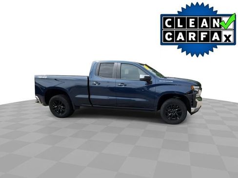 Used 2021 Chevrolet Silverado 1500 LT w/ Convenience Package II AWD/4WD image 2