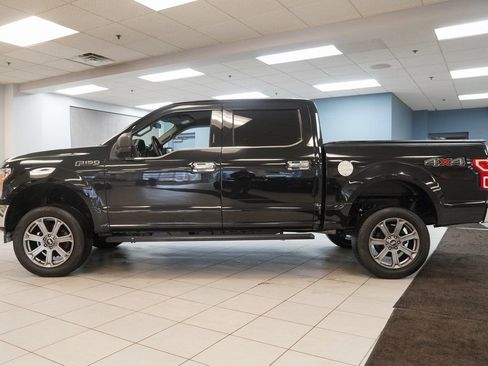Used 2018 Ford F150 XLT image 2