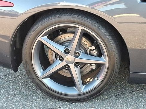 Used 2012 Chevrolet Corvette Coupe w/ 3LT Preferred Equipment Group image 27