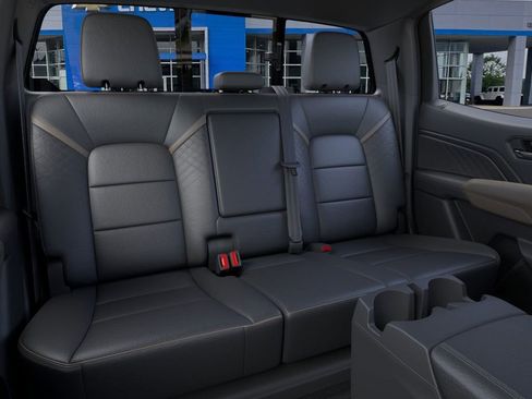 New 2026 GMC Canyon Denali image 17