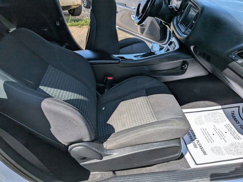 Used 2019 Dodge Challenger SXT AWD/4WD image 29