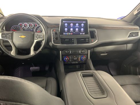 Used 2021 Chevrolet Suburban LT RWD image 33