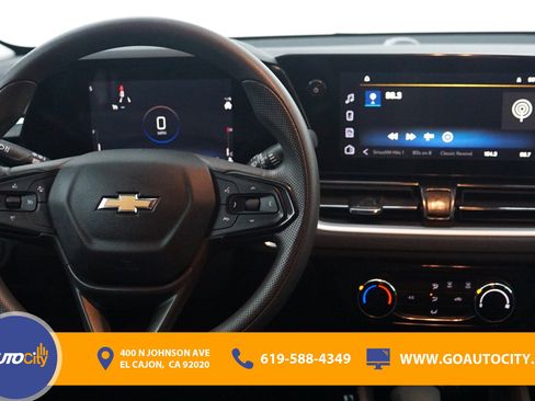 Used 2024 Chevrolet TrailBlazer LT image 5