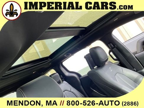 New 2026 Chrysler Pacifica Select image 44