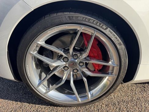 Used 2025 Chevrolet Corvette Z06 image 18