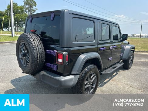 Used 2024 Jeep Wrangler Unlimited Sport AWD/4WD image 5