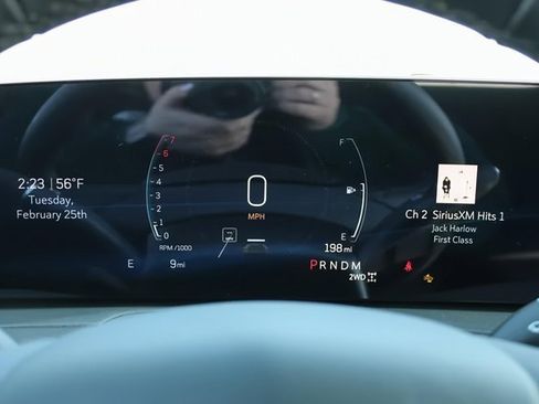 New 2025 Cadillac XT4 Premium Luxury w/ Cold Weather Package image 19