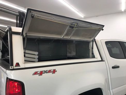 Used 2020 Chevrolet Colorado W/T w/ WT Convenience Package image 29