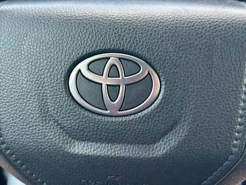 Certified 2025 Toyota Tacoma SR image 33