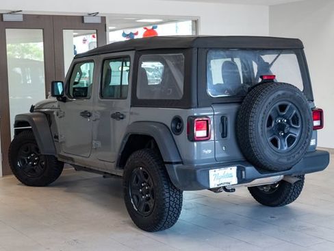 Used 2023 Jeep Wrangler Unlimited Sport AWD/4WD image 28