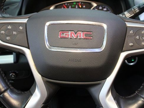 Used 2021 GMC Terrain SLE image 20