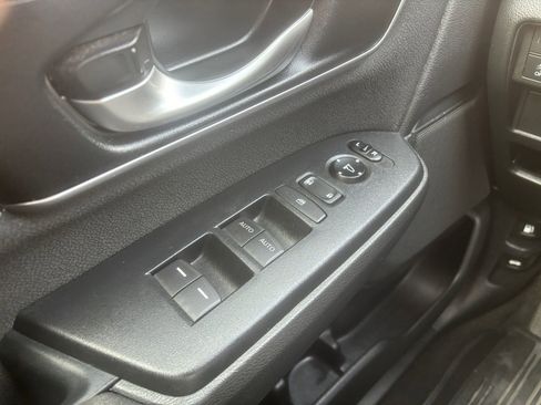 Used 2018 Honda CR-V EX image 20
