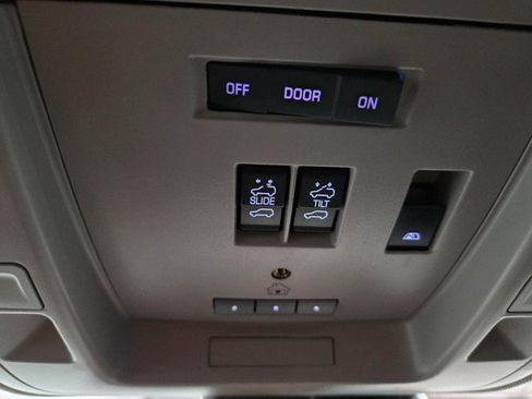 Used 2016 GMC Sierra 3500 Denali w/ Duramax Plus Package image 62