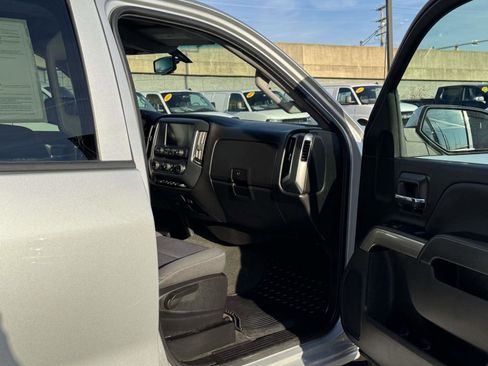 Used 2018 Chevrolet Silverado 1500 LT w/ All Star Edition image 12