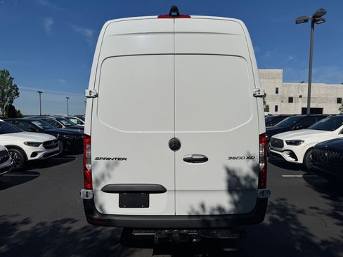 New 2025 Mercedes-Benz Sprinter 3500 image 23