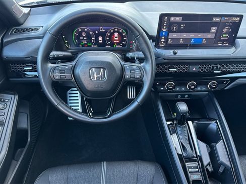 Certified 2025 Honda Accord Sport image 13