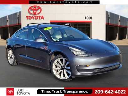 Used 2018 Tesla Model 3 Mid Range